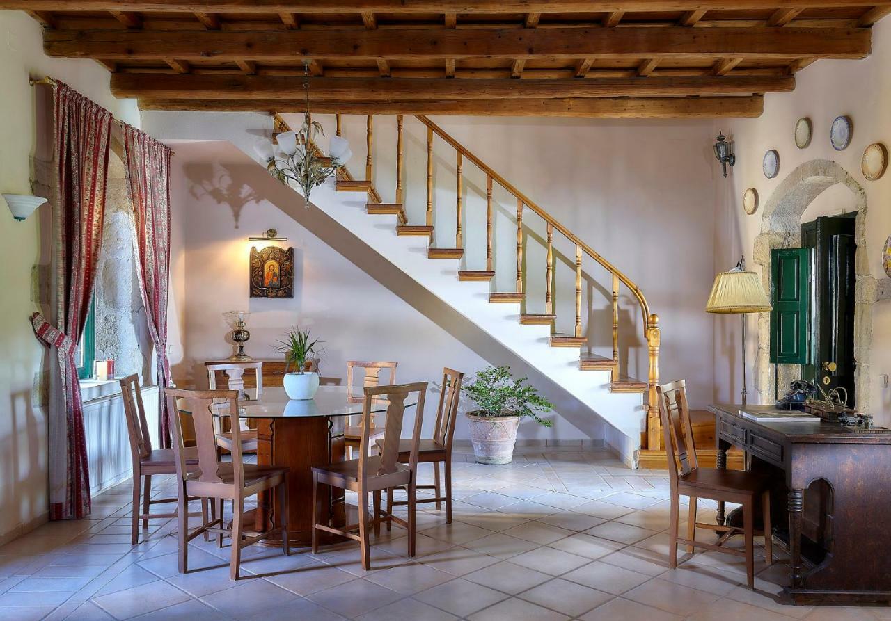 Dhafnes Castello Villa Daphnes - Private Pool & Whirlpool מראה חיצוני תמונה