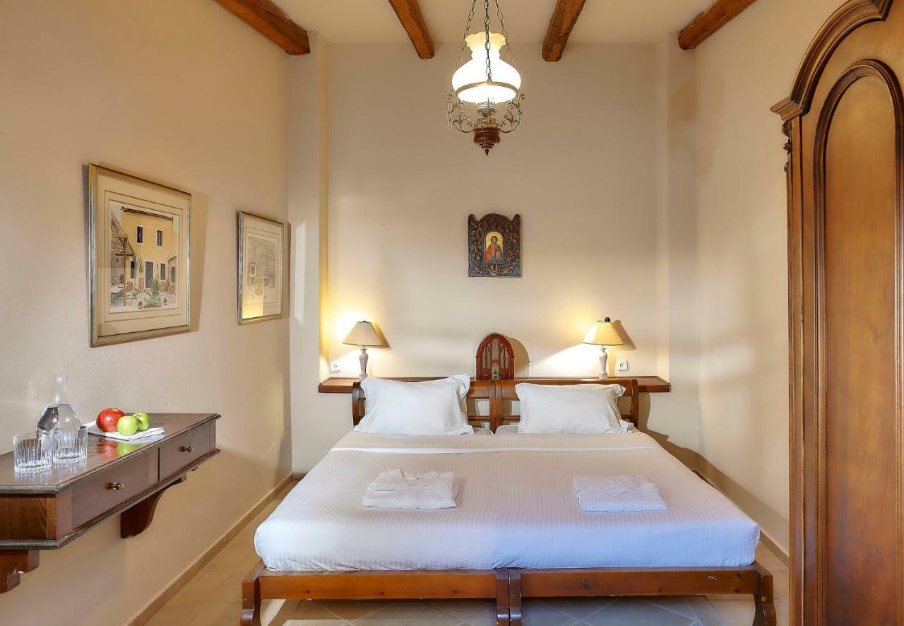 Dhafnes Castello Villa Daphnes - Private Pool & Whirlpool מראה חיצוני תמונה